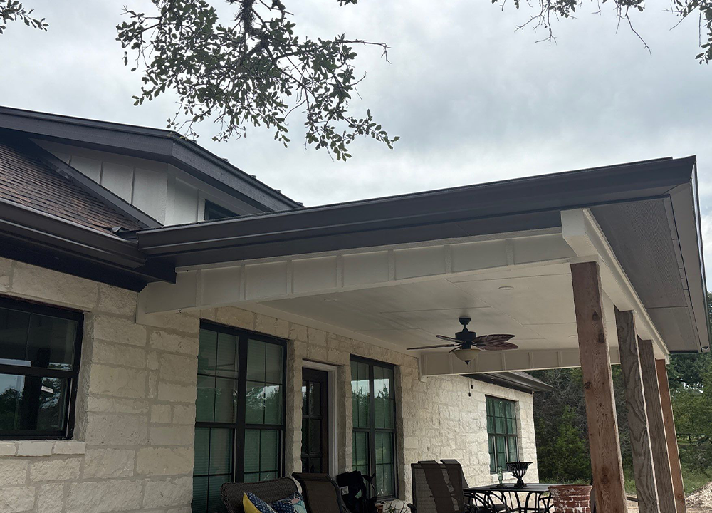 Hammerhead roofing gutters